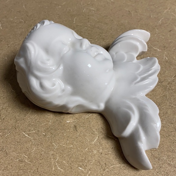 Vtg Dresden orig. Germany Cherub Porcelain Wall Plaque- set of 2 - Picture 2 of 7